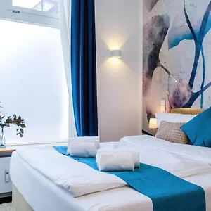 Apartment Homely 5 - Trendy Self-check-in In