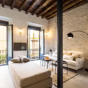 Apartment Oak & Sandstone - Space Maison Seville